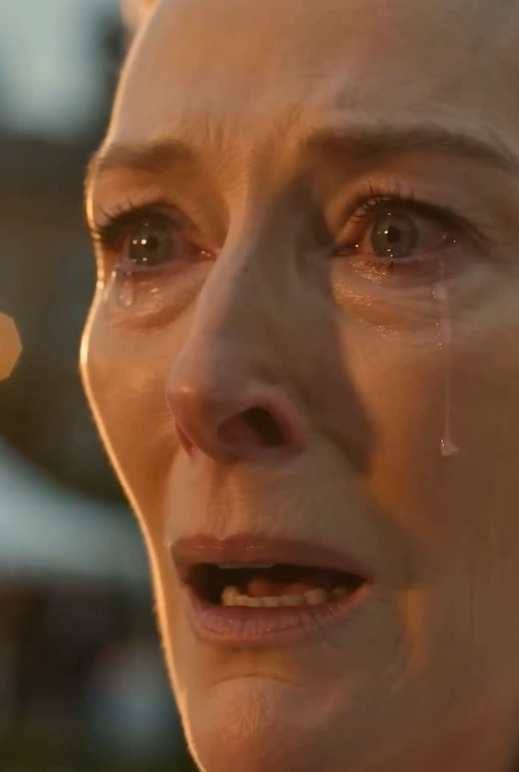He Asked Why He Should Trust Her… Then She Broke Down