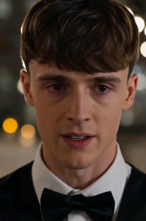 They Humiliated The Young Waiter… Until The Billionaire Walked In