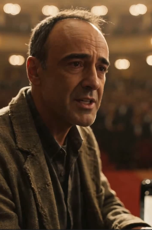 The Woman Who Humiliated the Pianist Never Expected His Secret