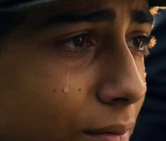 She Humiliated a Young Shoe Shiner—Then the Host Exposed the Truth